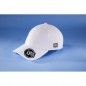 High-quality cap with seamless, pre-formed crown