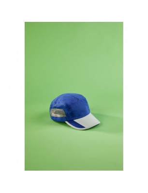 Extremely light functional 5 panel cap made of soft microfibre