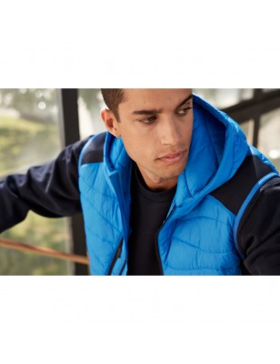 Sporty hooded vest in attractive mixed materials