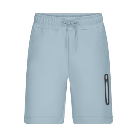 Stylish shorts in technical look