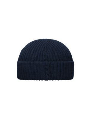 Trendy beanie with brim