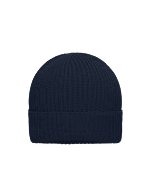 Coarse knit winter beanie with brim