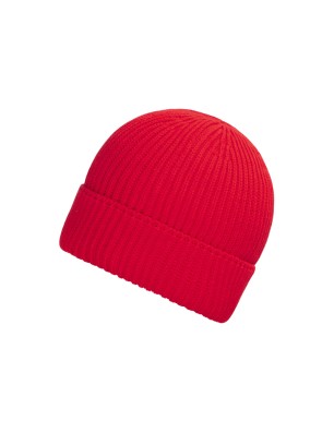 Coarse knit winter beanie with brim