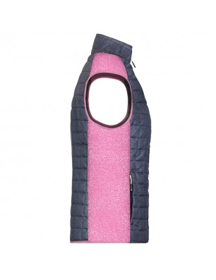 Vest in stylish material mix